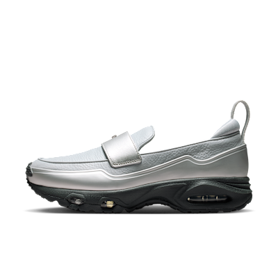 W+NIKE+AIR+MAX+PHENOMENA.png